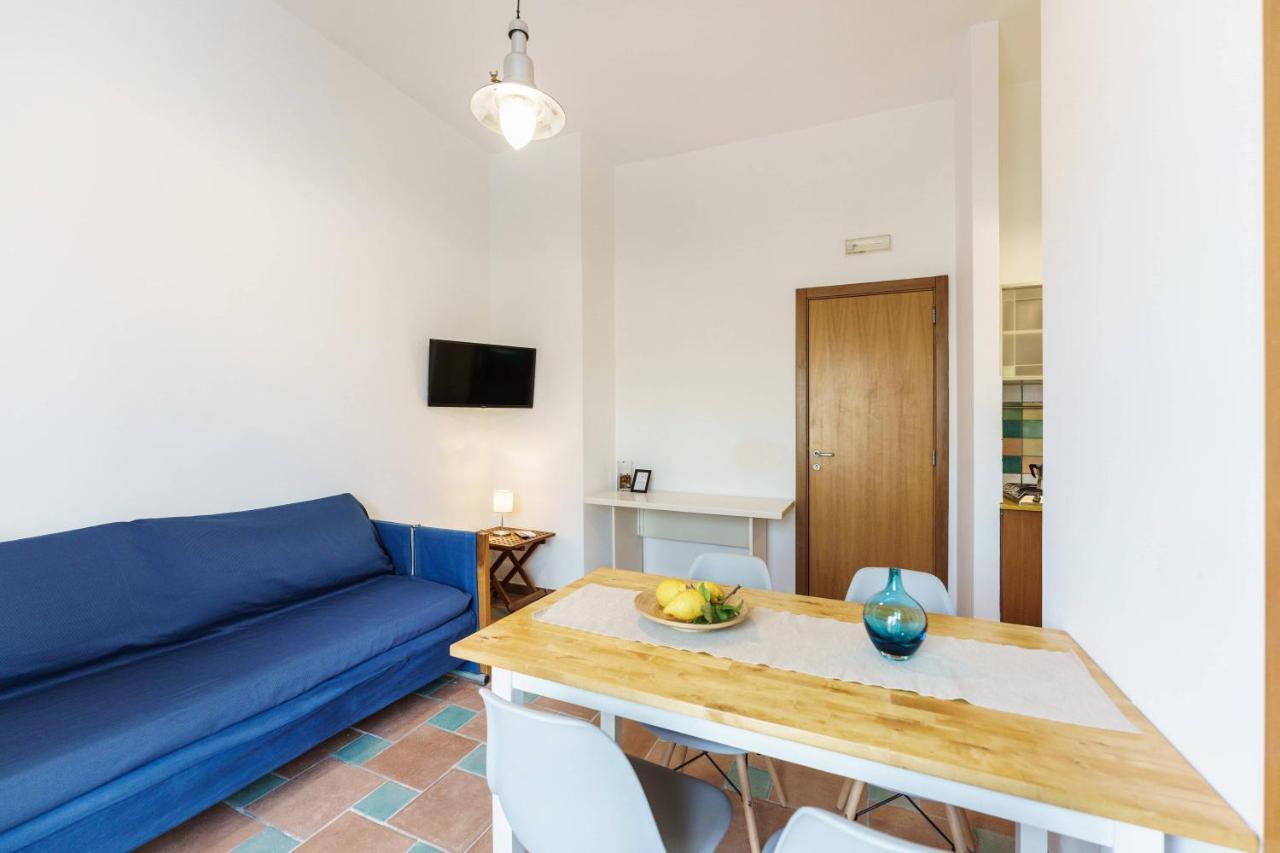 Le Grand Bleu - Gioia Apartments Procida Exterior foto